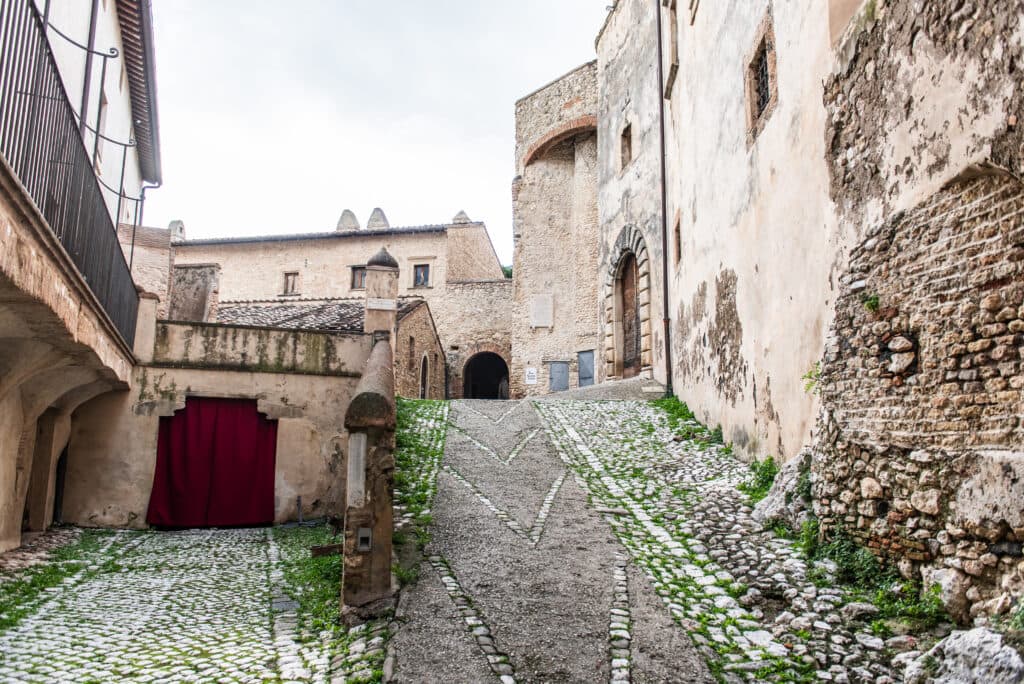 Palombara Sabina_Castello Savelli-49
